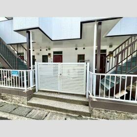 4/5 エントランス