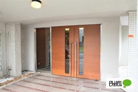 15/25 エントランス