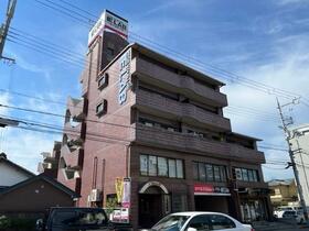 14/14 エントランス