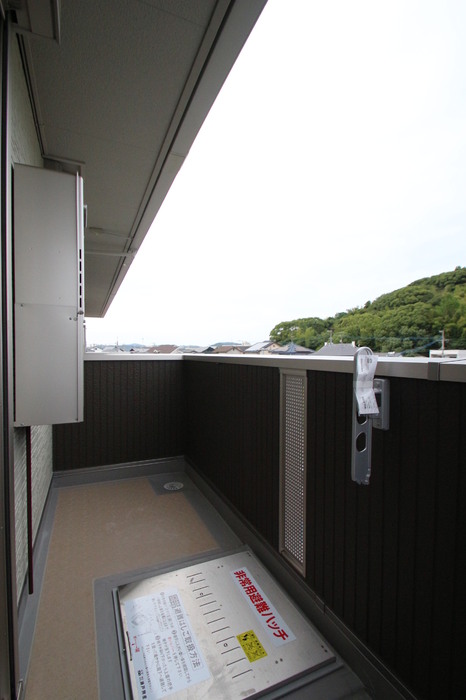 16/28 バルコニー
