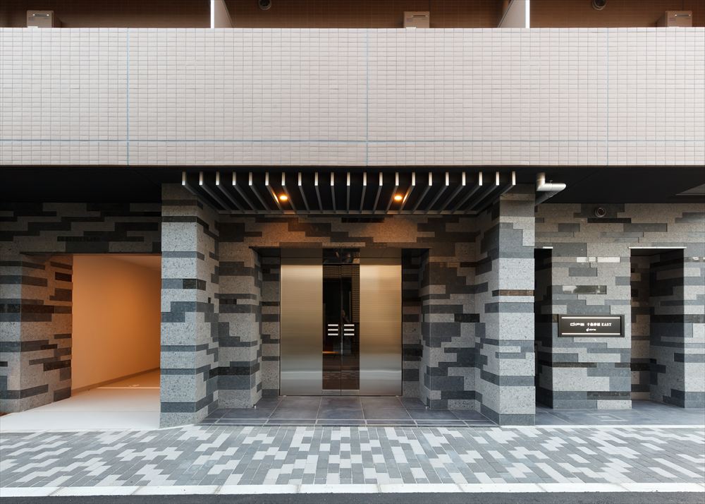 29/29 エントランス