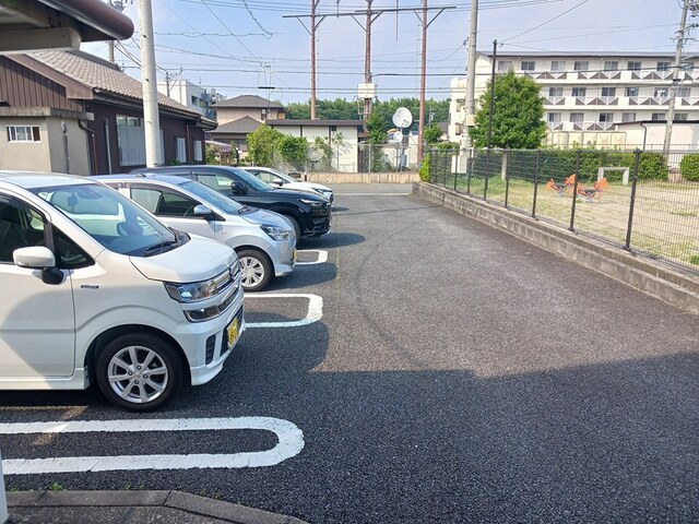 14/22 駐車場