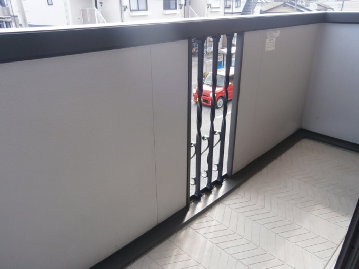 14/20 バルコニー