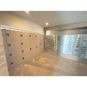 15/16 エントランス