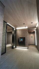 15/19 エントランス