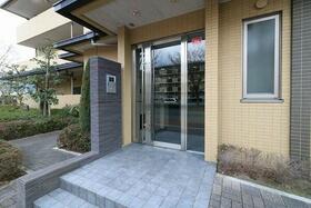 16/24 エントランス