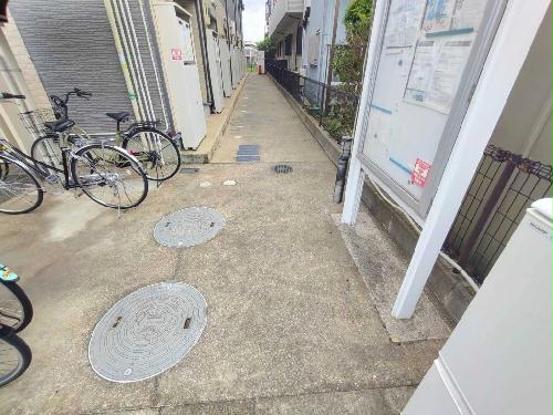 2/3 エントランス