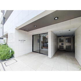 3/5 エントランス