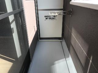 17/23 バルコニー