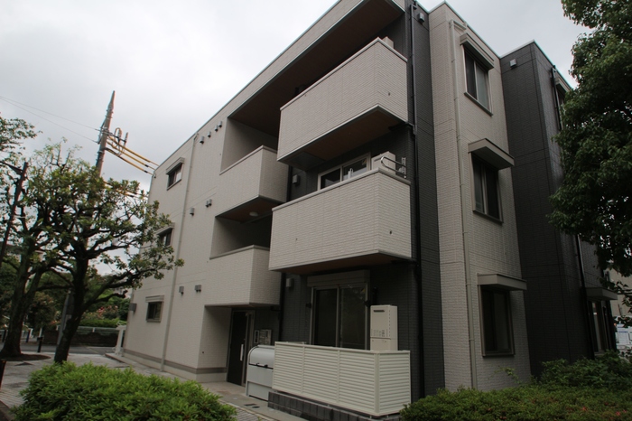 セレスティア青井の外観