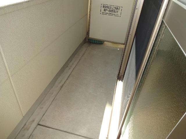 20/28 バルコニー