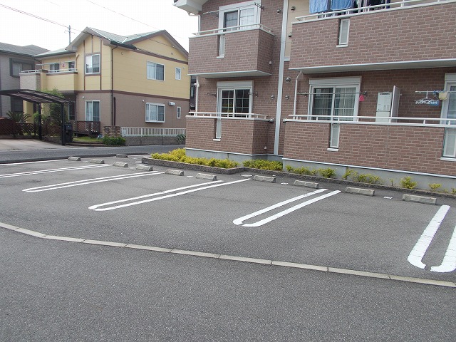 22/30 駐車場
