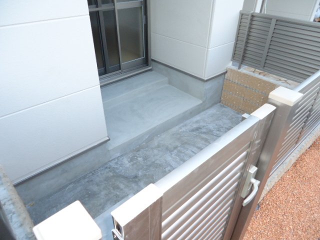 17/23 バルコニー