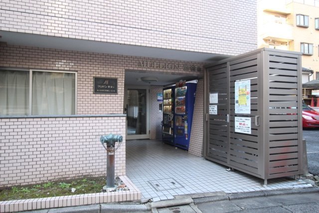 2/5 エントランス