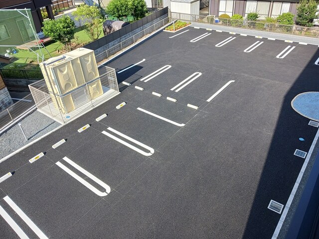 19/25 駐車場