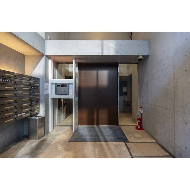 6/6 エントランス