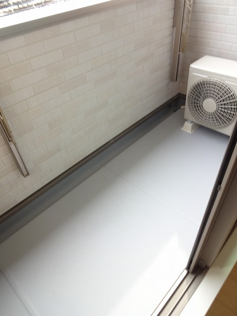 18/30 バルコニー