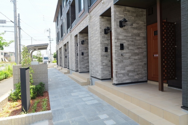 13/20 エントランス