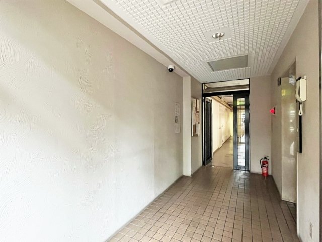 20/22 エントランス