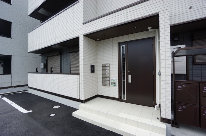 2/5 エントランス