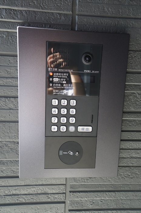 19/22 エントランス