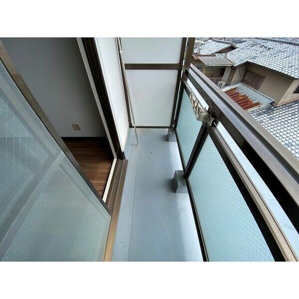 13/14 バルコニー