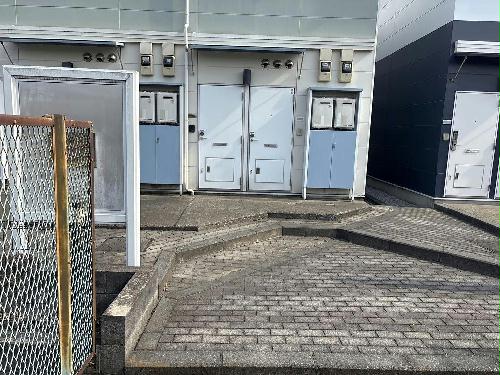 13/21 エントランス