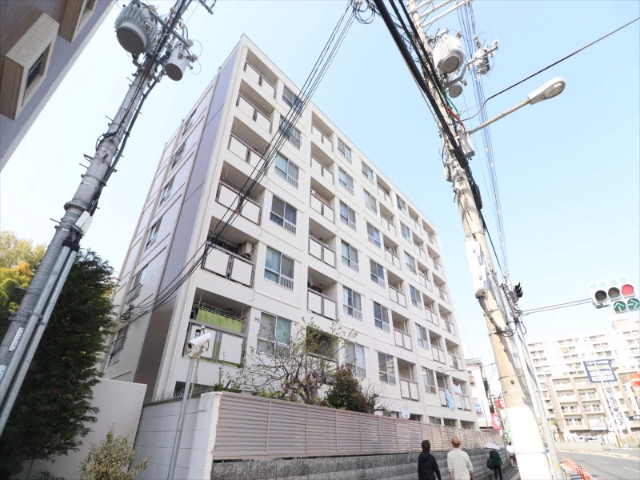 南千里コーポラス外観