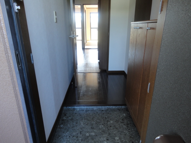 8/24 玄関
