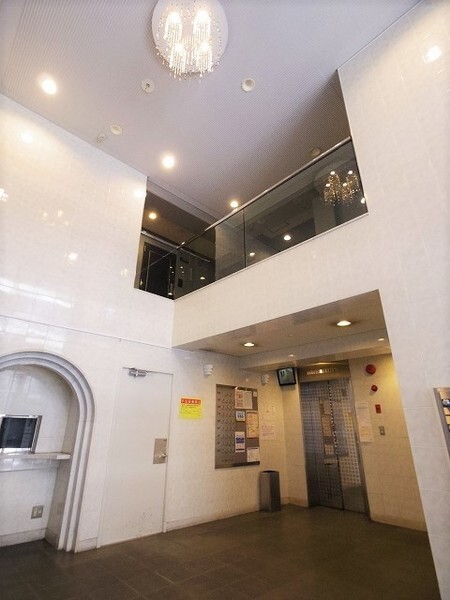 15/16 エントランス