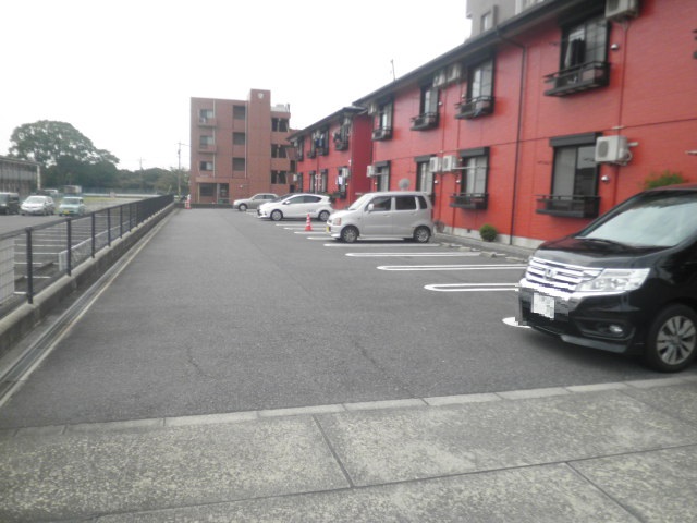 22/30 駐車場