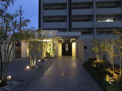 2/3 エントランス