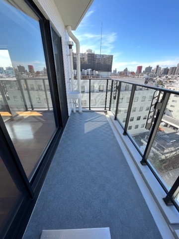 21/25 バルコニー