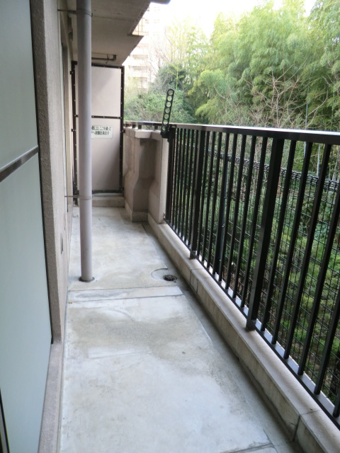 17/30 バルコニー