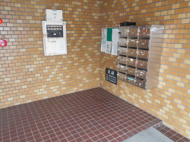 21/29 エントランス