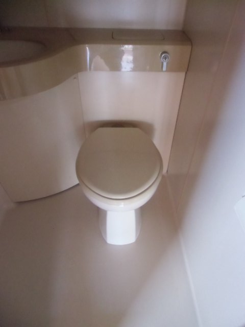 13/30 トイレ