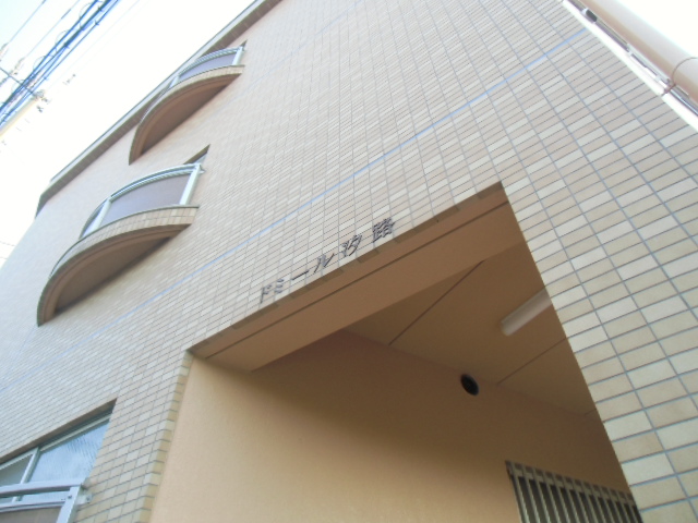 22/30 エントランス