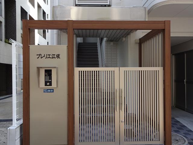 2/2 エントランス