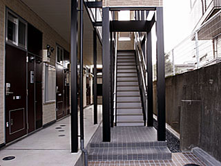 16/24 エントランス