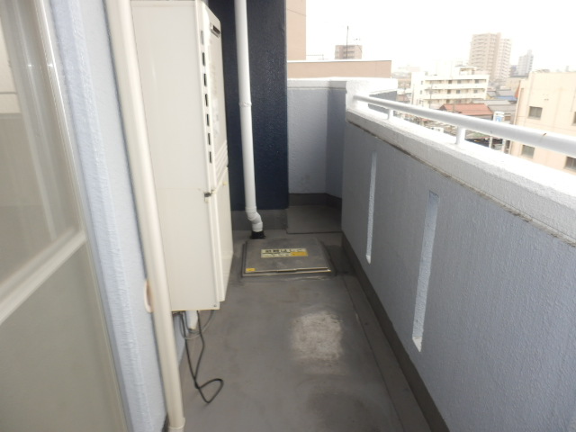 19/29 バルコニー