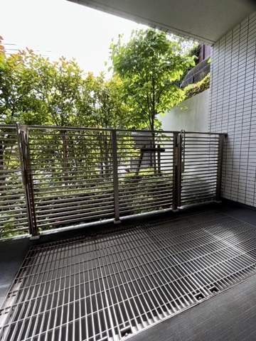 18/30 バルコニー