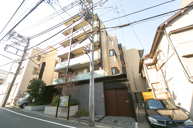 ＩＢＩＳ市ヶ谷の外観