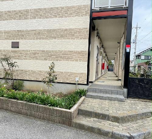 14/14 エントランス