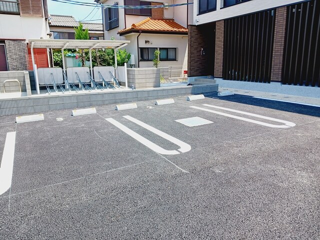 14/20 駐車場