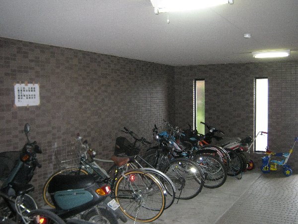 21/27 駐車場