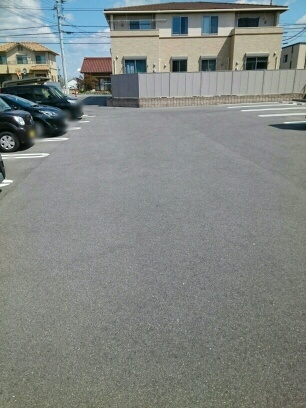 18/25 駐車場