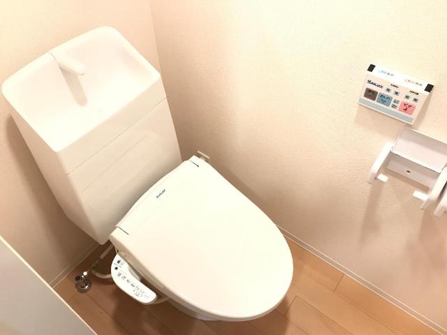 13/28 トイレ