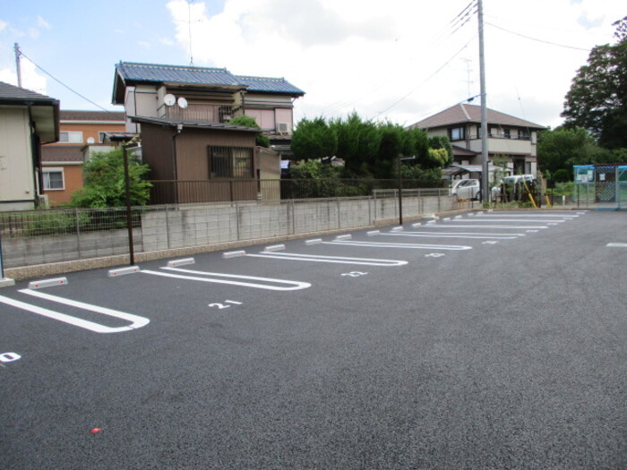 4/4 駐車場