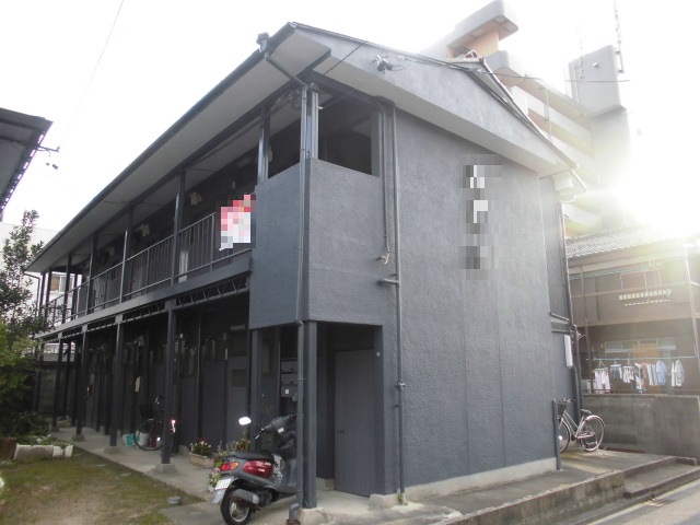 18/26 エントランス