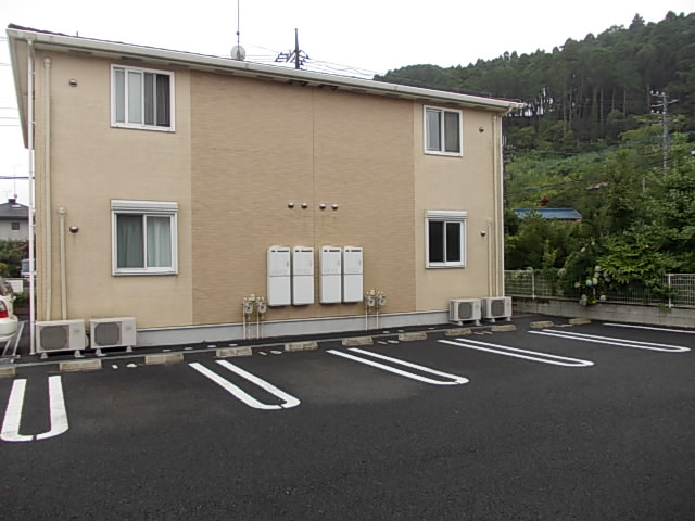 20/26 駐車場